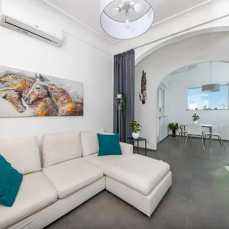 בית נופש Casa Leucosia